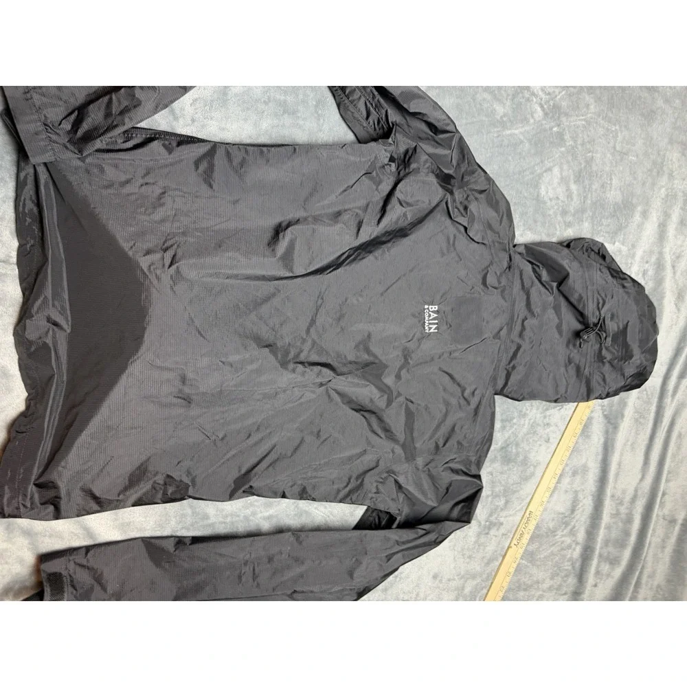 Patagonia Men's Size Small Torrentshell H2NO Black Hooded Rain Jacket Branded
